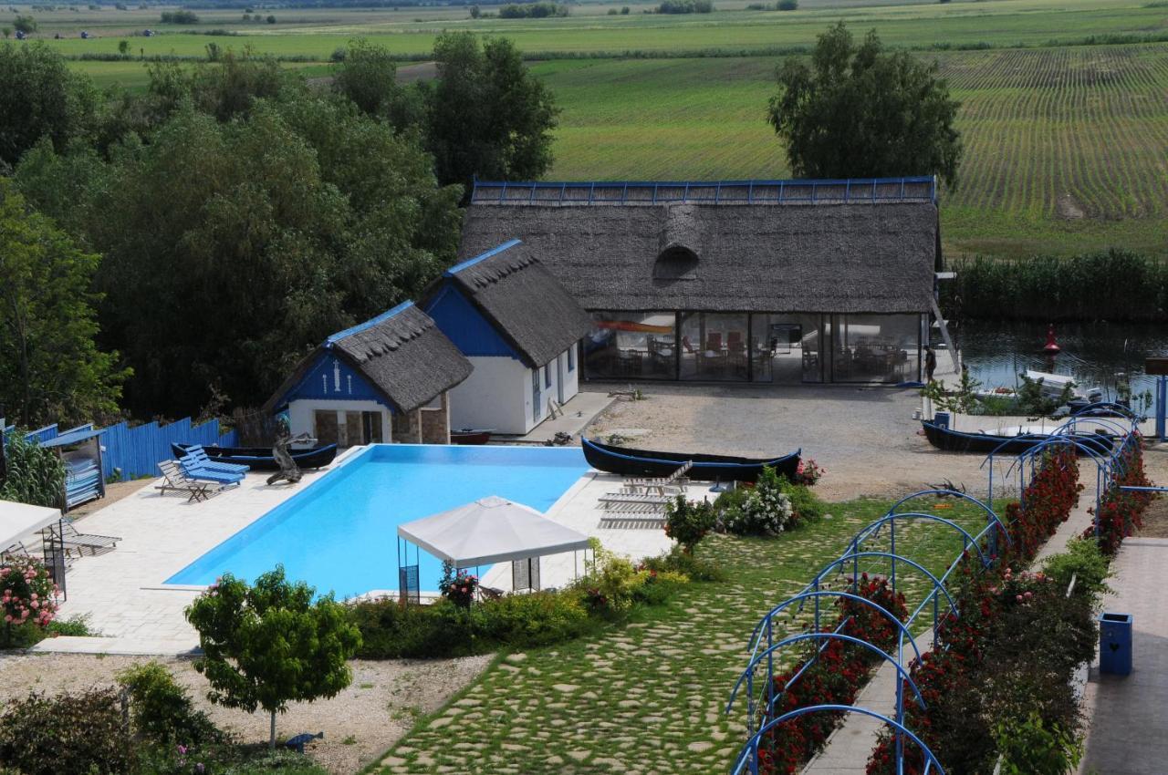 Nena Art Resort Dunavatu de Jos Exterior foto