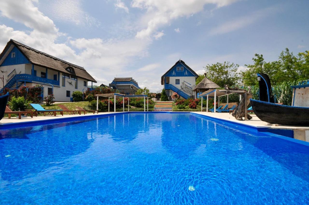 Nena Art Resort Dunavatu de Jos Exterior foto